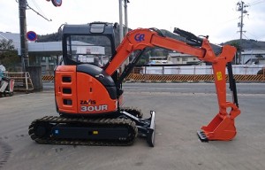 ZX30UR-5B新車160311