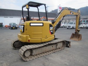 入荷 CAT 305.5E クレーン・配管・マルチレバー・ゴムパット 日立 