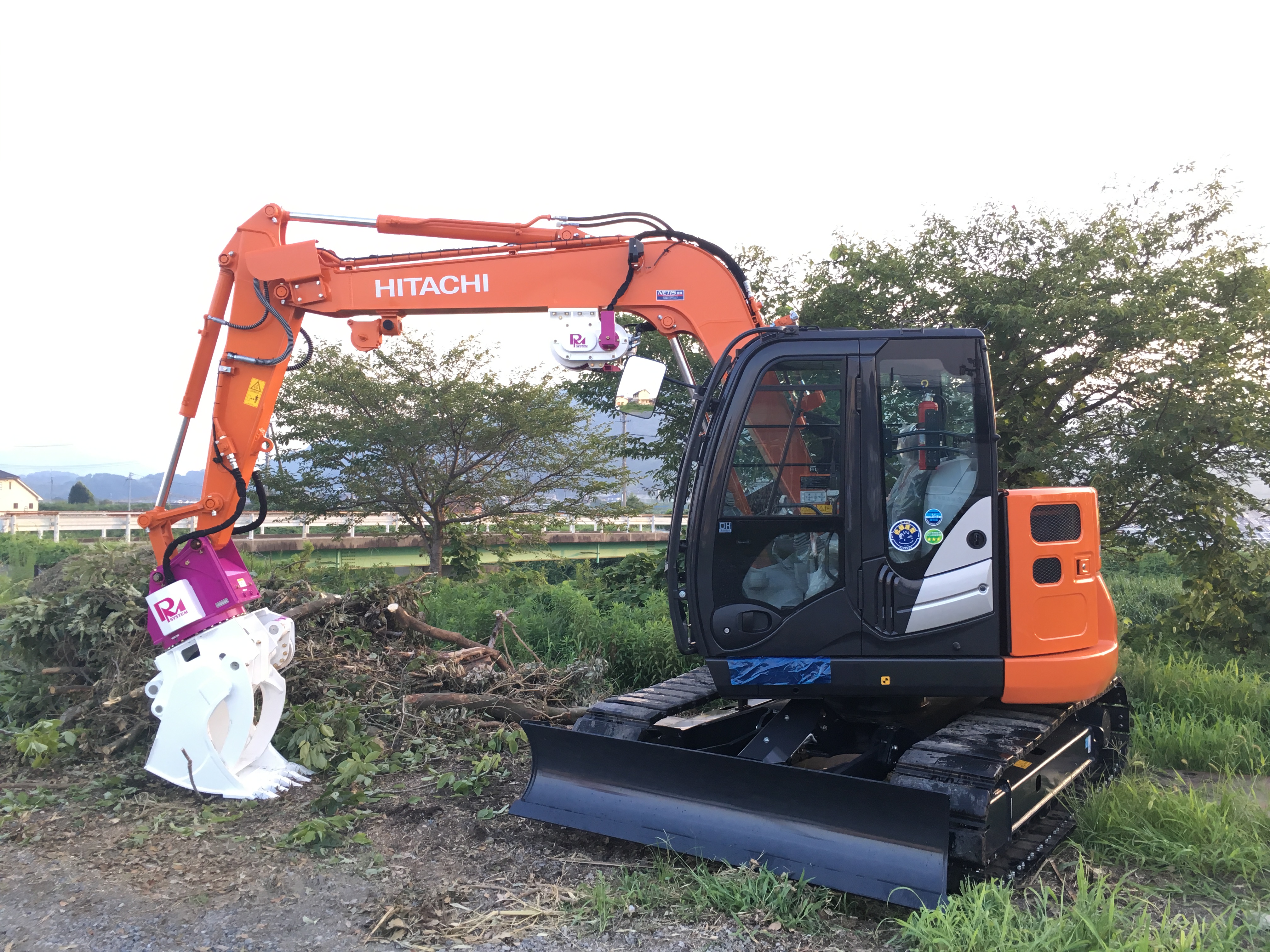 納入実績紹介 ZX75US-5B【林業仕様機】 日立・新車・富士岡山